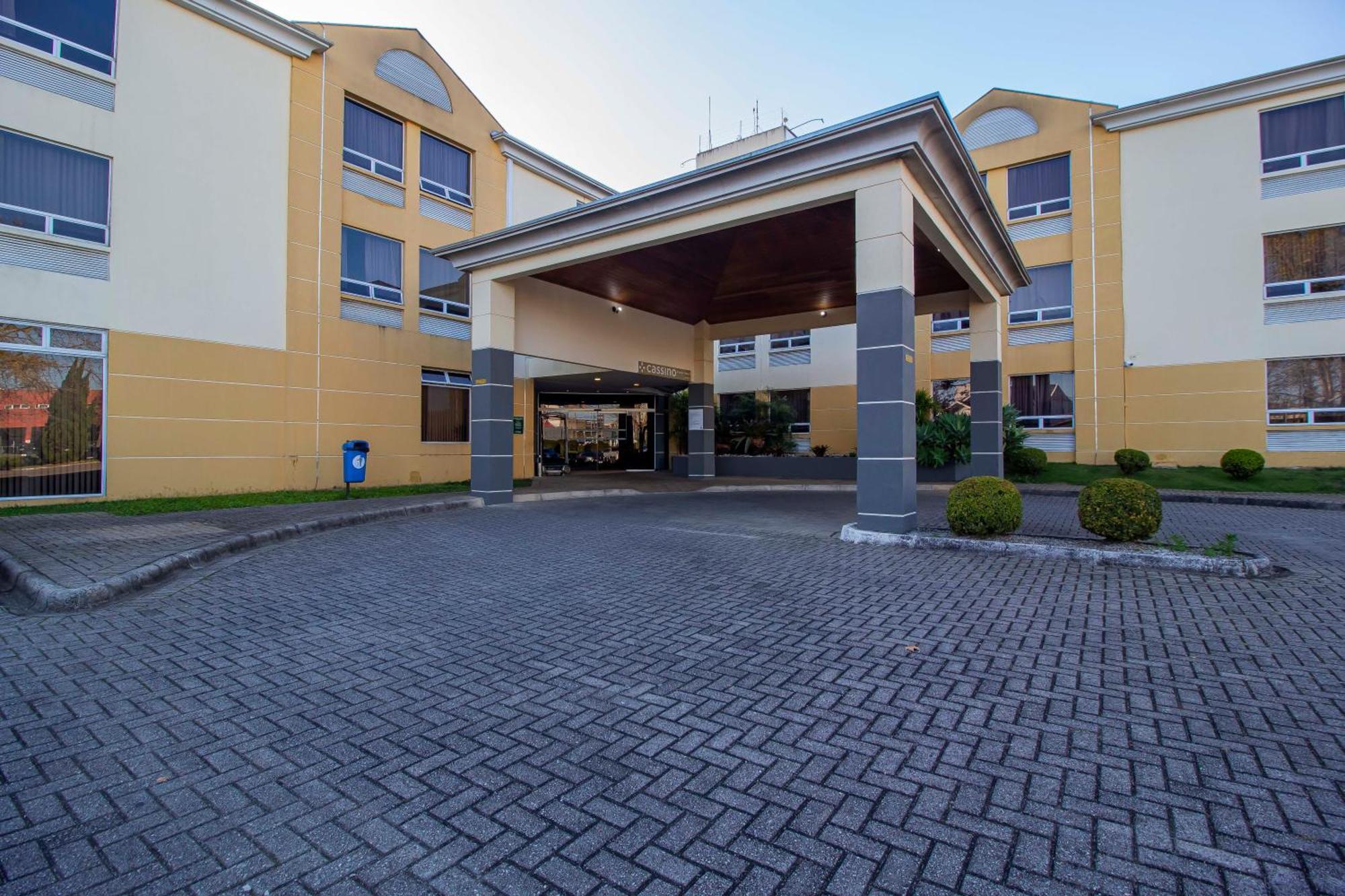 Hotel Cassino Tower Curitiba Aeroporto By Nacional Inn Sao Jose dos Pinhais Bagian luar foto